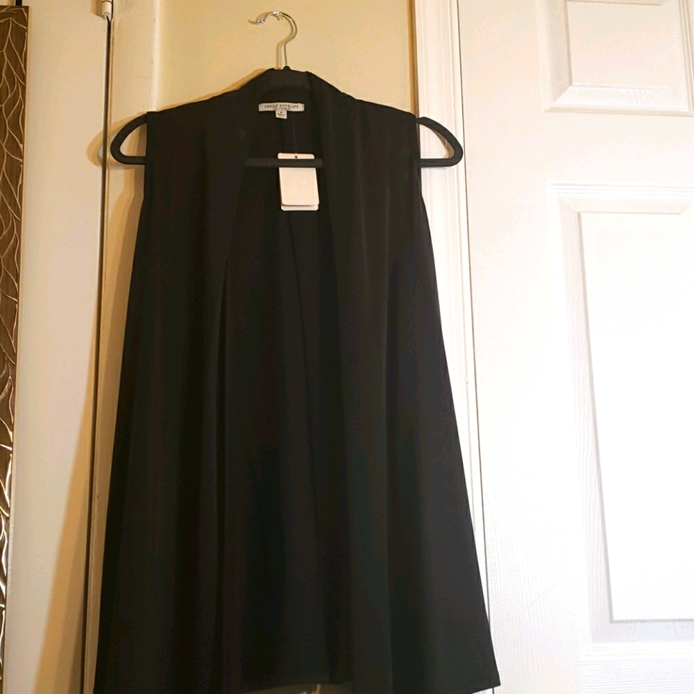 Black sleeves cape jacket